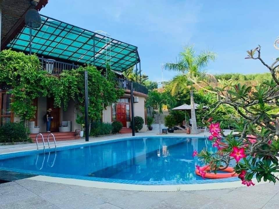 Phong Nha Lake House Resort מראה חיצוני תמונה