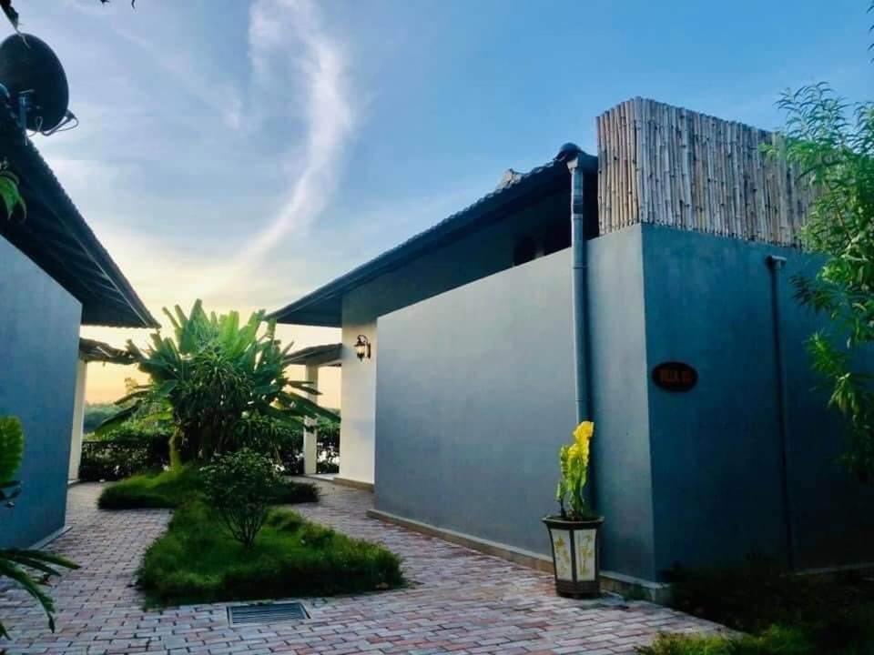 Phong Nha Lake House Resort מראה חיצוני תמונה